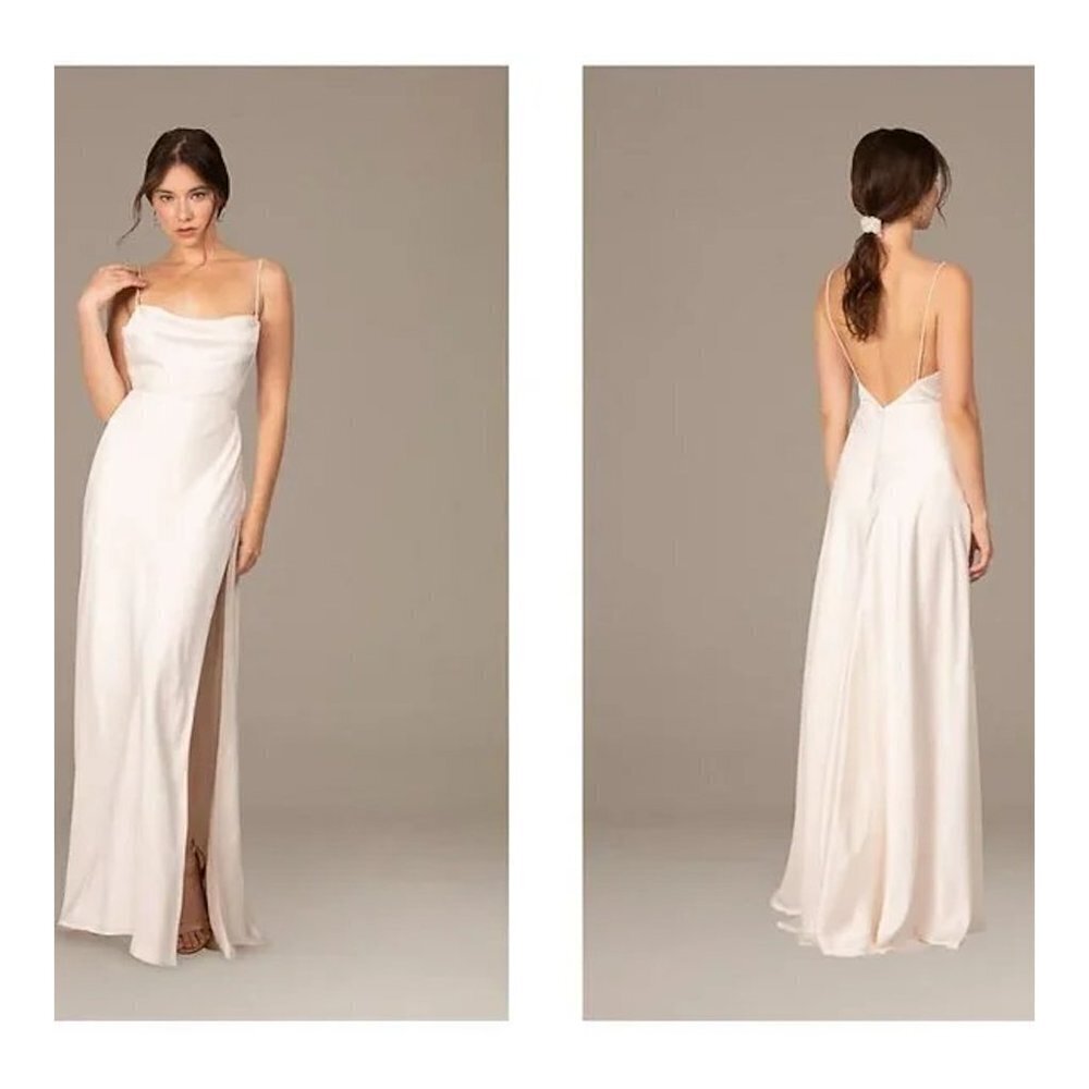 Fame and Partners Ivory Wedding Gown